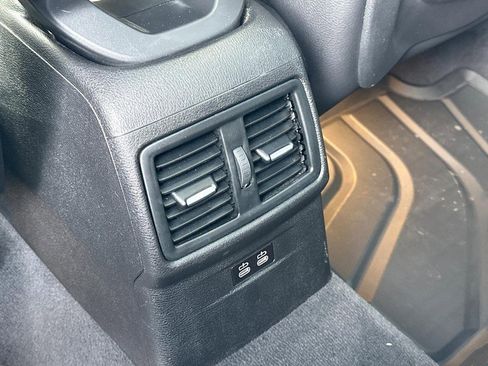 Used 2019 BMW X1 xDrive28i w/ Convenience Package image 11