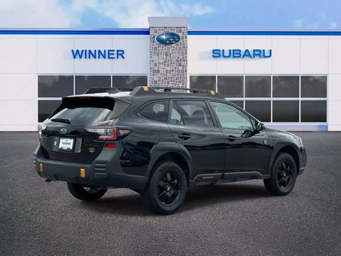 Used 2022 Subaru Outback Wilderness AWD/4WD image 5