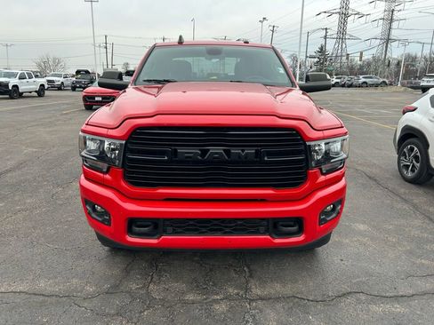 Used 2019 RAM 2500 Big Horn w/ Night Edition image 3