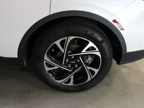Used 2024 Lincoln Nautilus Premier w/ Equipment Group 102A AWD/4WD image 41