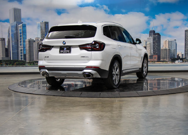 Used 2024 BMW X3 xDrive30i w/ Premium Package AWD/4WD image 8