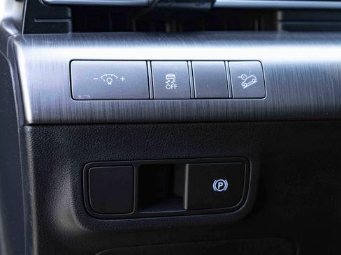 Used 2024 Hyundai Kona SEL w/ Convenience Package image 36