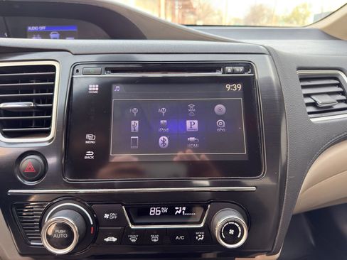 Used 2015 Honda Civic Hybrid Sedan 4D image 14