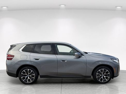 Certified 2025 BMW X3 xDrive30i AWD/4WD image 3