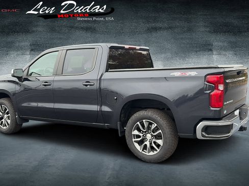 Certified 2022 Chevrolet Silverado 1500 LT image 3