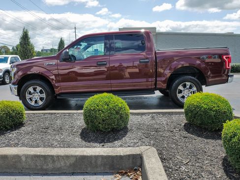 Used 2016 Ford F150 XLT AWD/4WD image 4