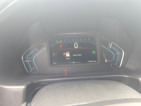 Certified 2024 Honda Odyssey Sport image 1