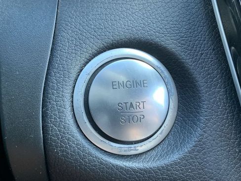 Used 2017 Mercedes-Benz GLC 300 image 13