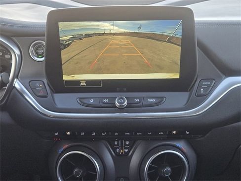 Used 2023 Chevrolet Blazer LT w/ Convenience Package image 17