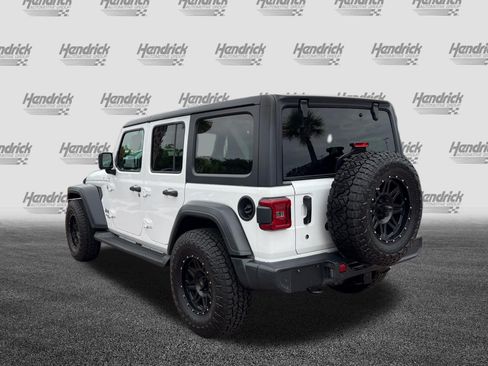 Used 2018 Jeep Wrangler Unlimited Sport S AWD/4WD image 8