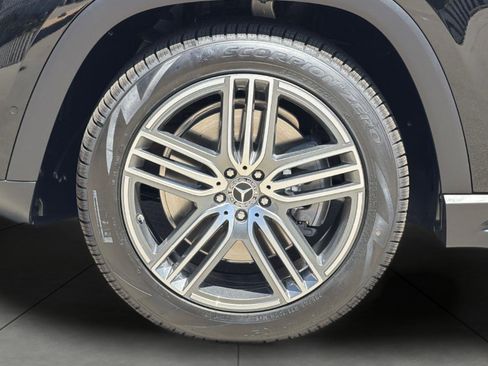 New 2026 Mercedes-Benz GLS 450 4MATIC image 27