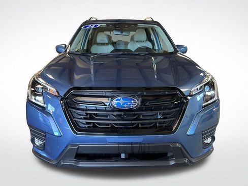 Certified 2024 Subaru Forester Premium AWD/4WD image 9