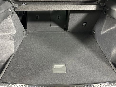 New 2025 Audi Q3 2.0T Premium image 14