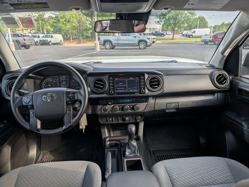 Used 2023 Toyota Tacoma SR AWD/4WD image 11