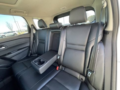 Used 2023 Nissan Rogue SL image 26