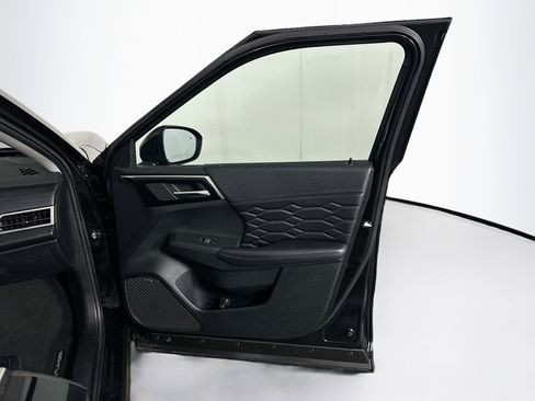 Used 2025 Mitsubishi Outlander SEL FWD image 35