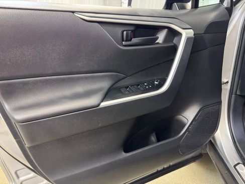 Used 2024 Toyota RAV4 LE image 8