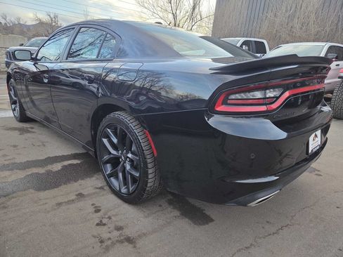 Used 2021 Dodge Charger SXT w/ Blacktop Package RWD image 5