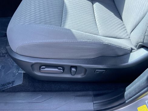 Used 2022 Toyota Tacoma SR5 image 13