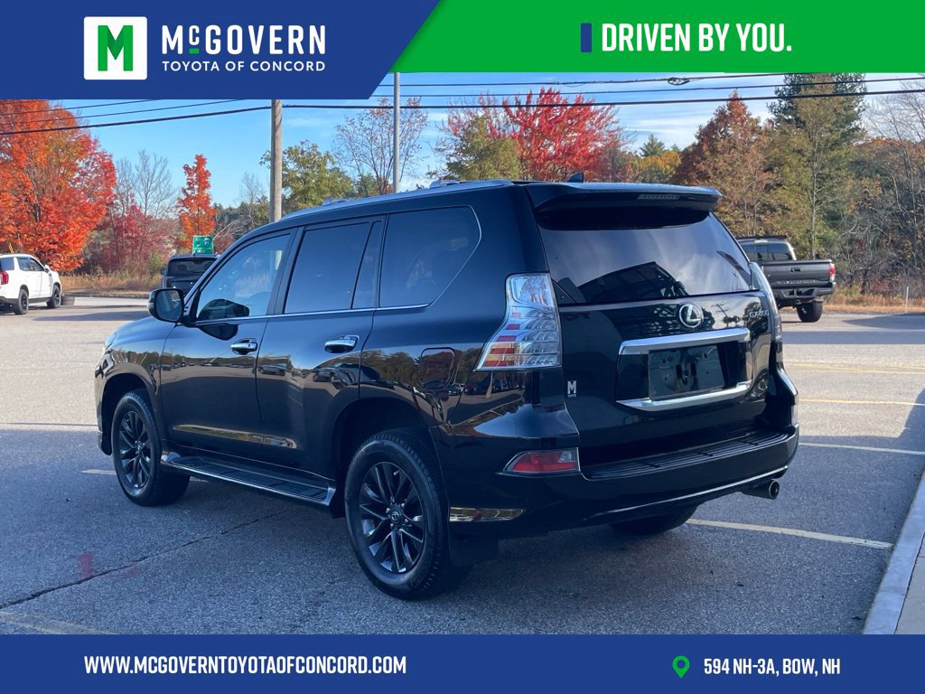 Used 2023 Lexus GX 460 Premium w/ Premium Package AWD/4WD image 3