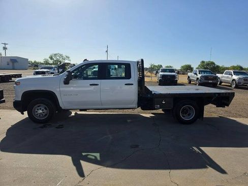 Used 2024 Chevrolet Silverado 3500 W/T w/ Snow Plow Prep Package AWD/4WD image 6