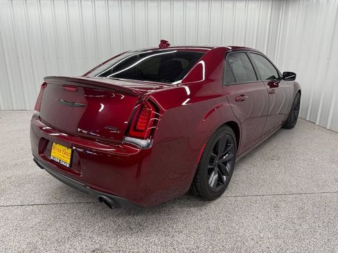 Used 2023 Chrysler 300 C RWD image 6