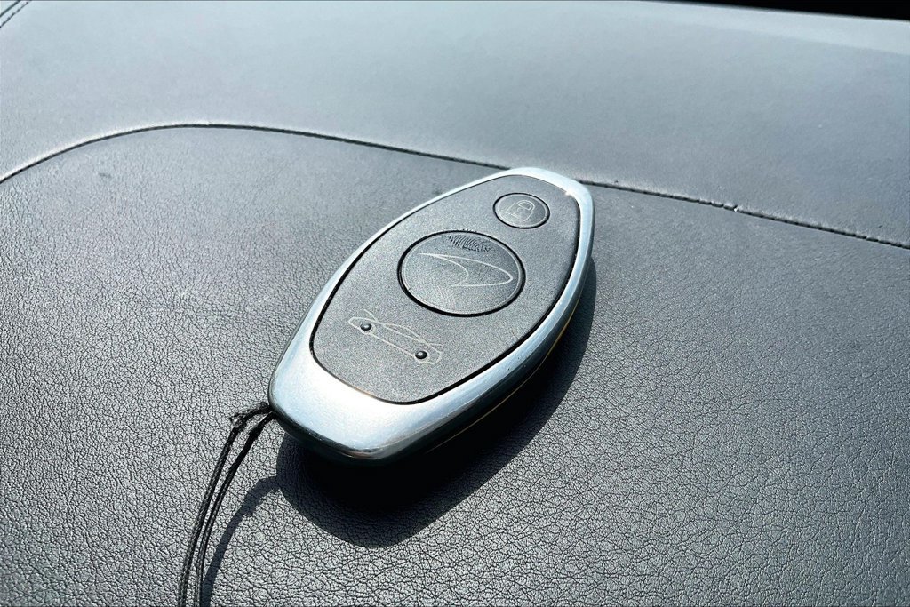 Used 2023 McLaren GT RWD image 11