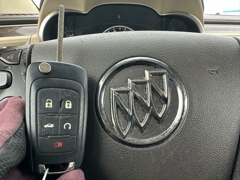 Used 2015 Buick LaCrosse Leather image 36