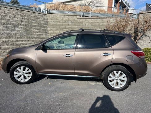 Used 2011 Nissan Murano SV image 29