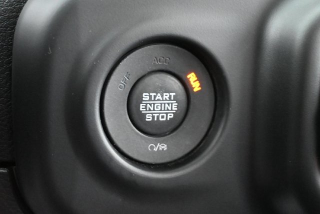 Used 2022 Jeep Wrangler Unlimited Rubicon 4xe w/ Cold Weather Group AWD/4WD image 35