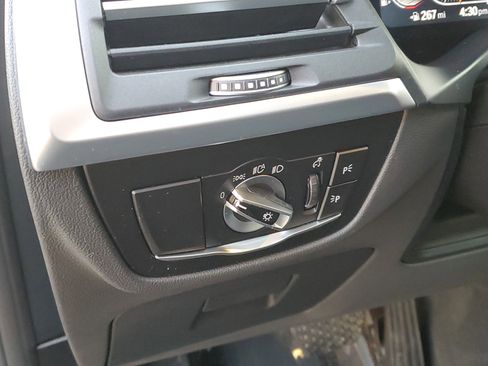 Certified 2024 BMW X3 xDrive30i w/ Premium Package image 11