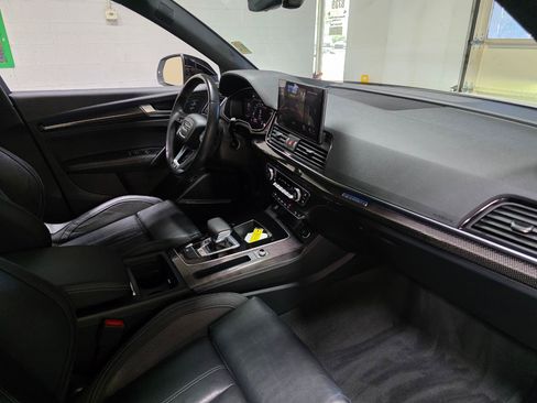 Used 2024 Audi SQ5 Prestige AWD/4WD image 32