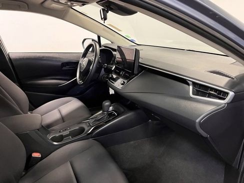 Used 2023 Toyota Corolla LE image 12