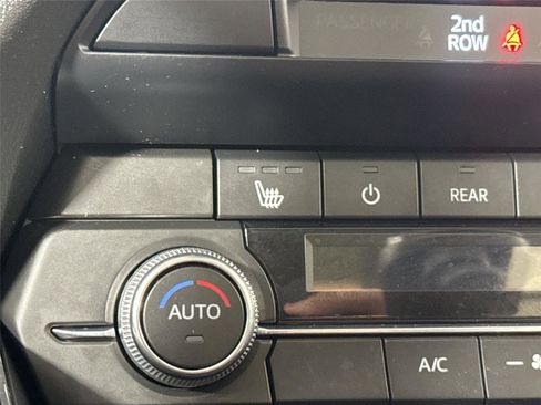 Certified 2022 MAZDA CX-9 Touring w/ Touring Premium Package image 33