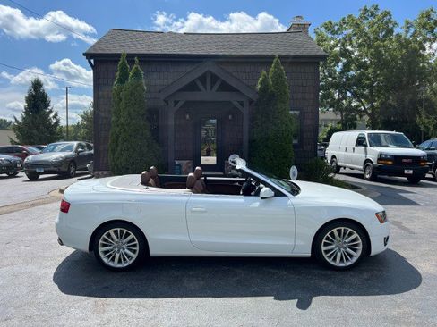 Used 2011 Audi A5 2.0T Premium Plus w/ Premium Plus Pkg image 9