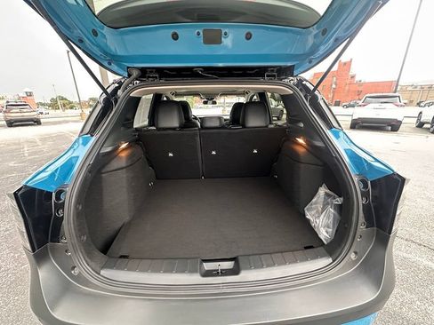 Certified 2025 Nissan Kicks SR w/ SR Premium Package AWD/4WD image 6