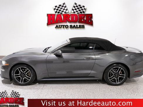 Used 2018 Ford Mustang Premium RWD image 1