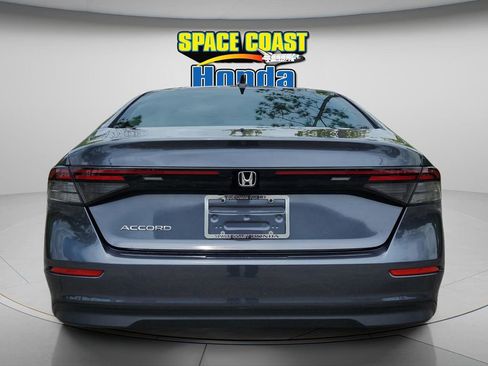 Used 2024 Honda Accord EX image 4