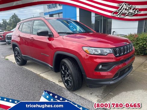 New 2025 Jeep Compass Latitude w/ Sun & Sound Group image 1