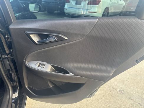 Used 2018 Chevrolet Malibu LS FWD image 29
