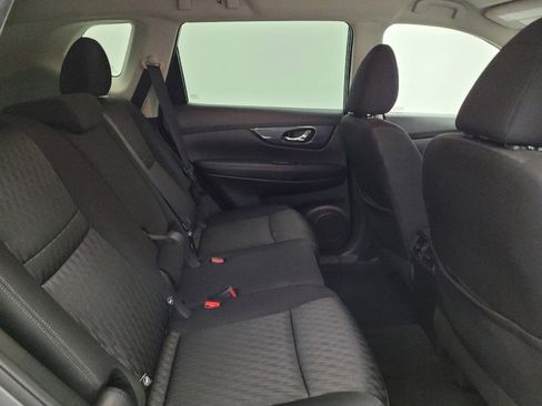 Used 2020 Nissan Rogue SV AWD/4WD image 19