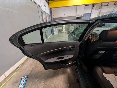 Used 2009 Saturn Aura XR FWD image 24