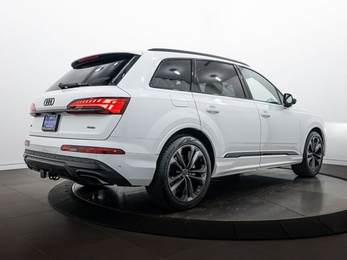 Used 2026 Audi Q7 3.0T Premium Plus w/ Premium Plus Package AWD/4WD image 4