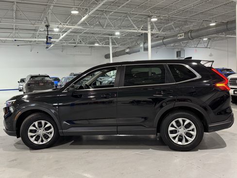 Used 2025 Honda CR-V LX image 16