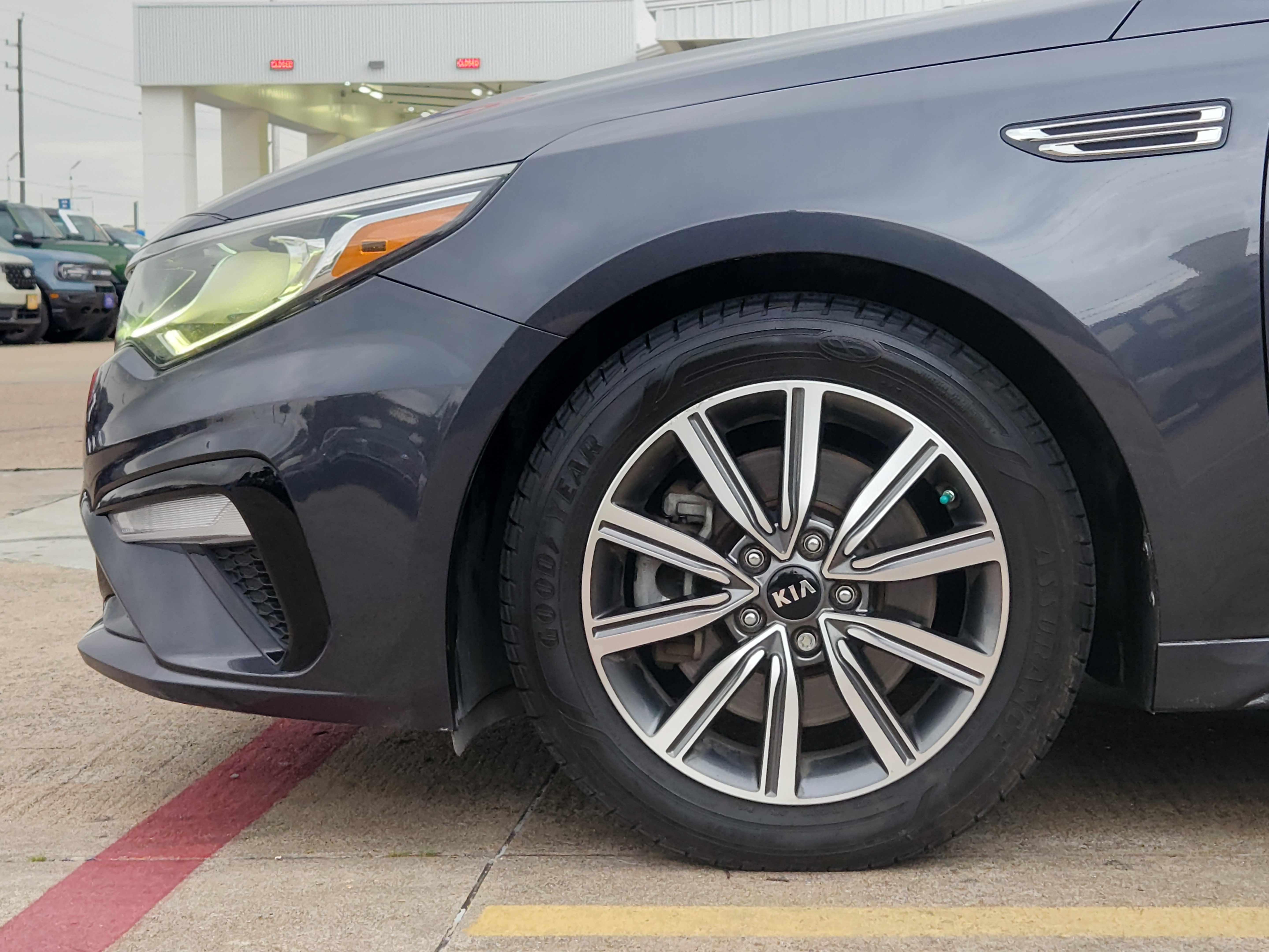 Used 2019 Kia Optima EX w/ EX Premium Package FWD image 5