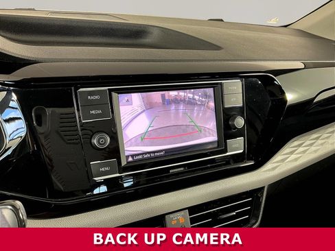Used 2022 Volkswagen Taos S FWD image 13