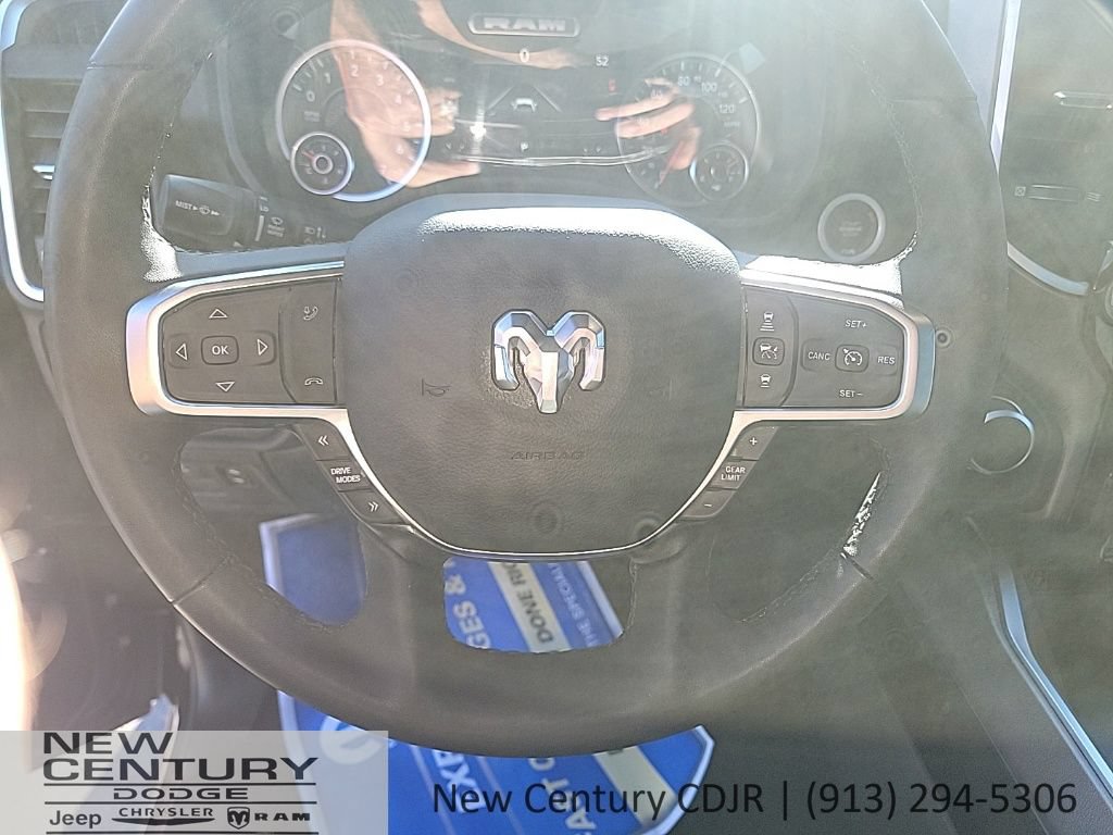 Used 2025 RAM 1500 Big Horn AWD/4WD image 7