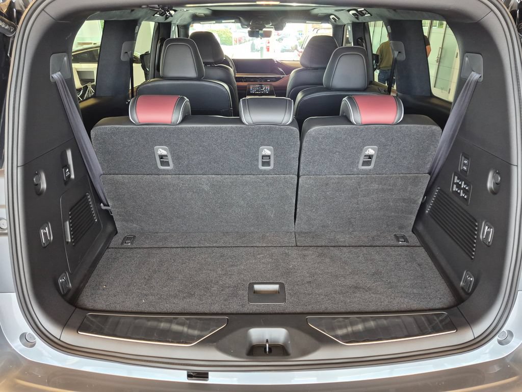 Used 2025 INFINITI QX80 Autograph AWD/4WD image 30