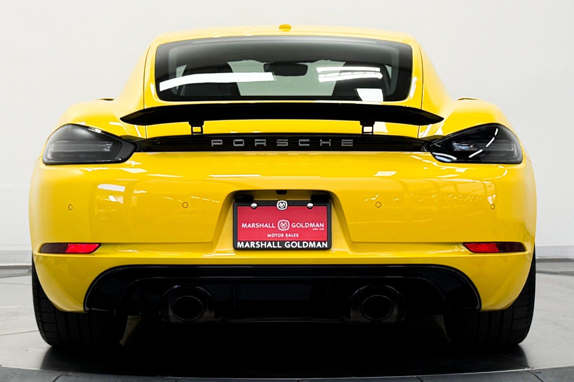 Used 2023 Porsche 718 Cayman GTS RWD image 8