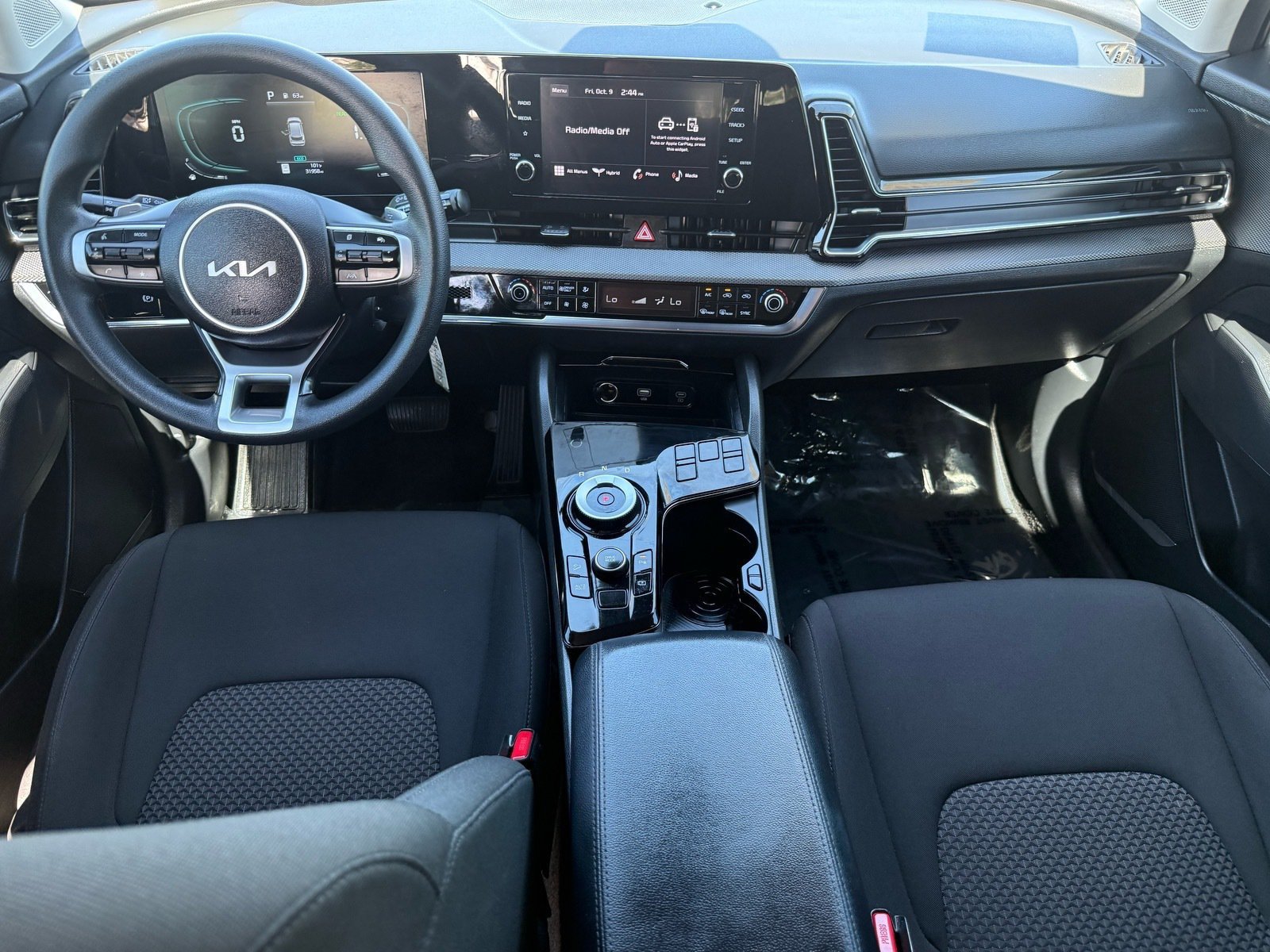 Used 2025 Kia Sportage LX FWD image 27